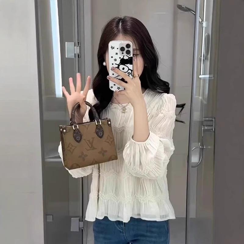 Korean Style Pleated Texture Long Sleeve Blouse - Spring 2025 Slimming Fashion Top Large
Korean Style Pleated Texture Long Sleeve Blouse - Spring 2025 Slimming Fashion Top Large