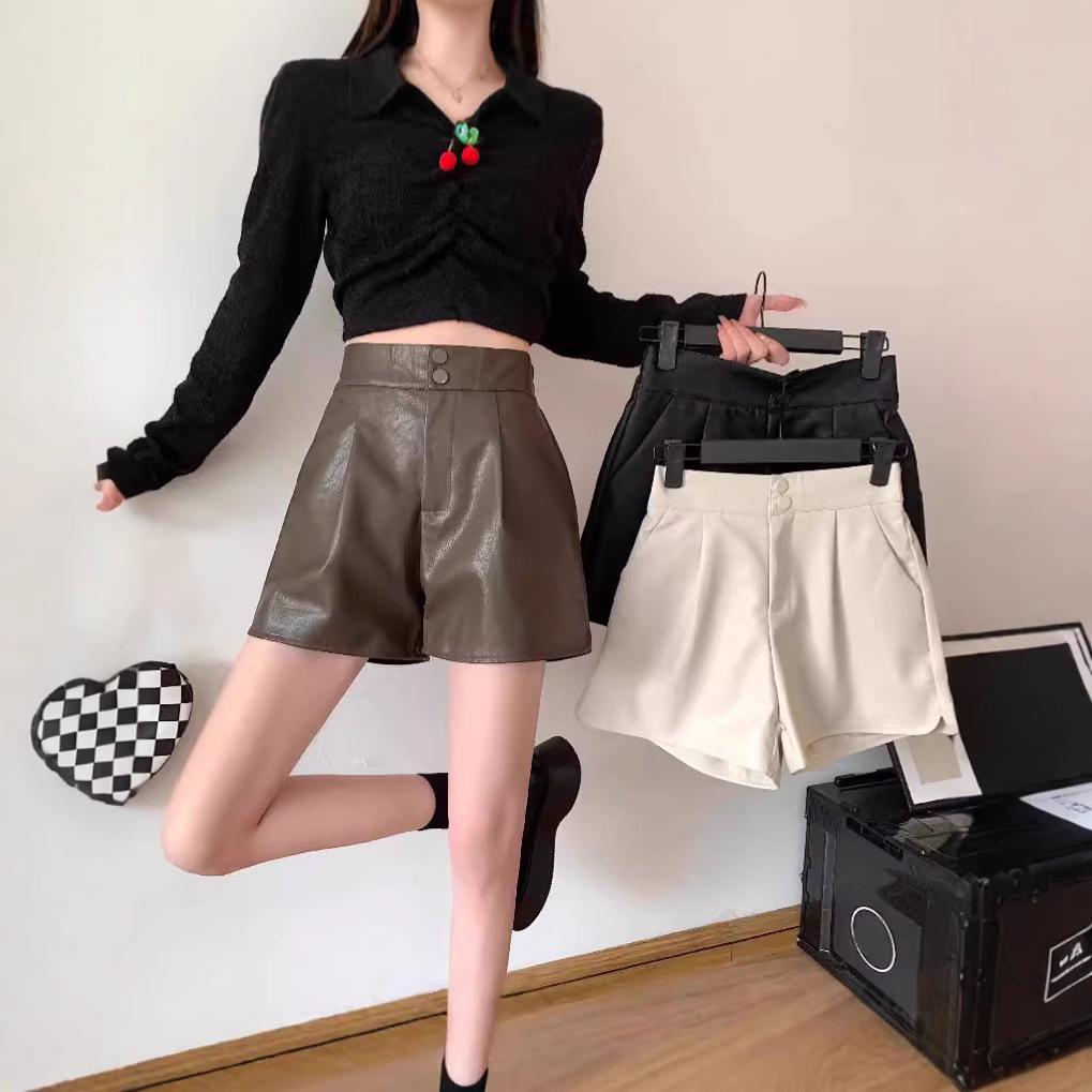 Women s High Waist Black Leather Bootcut Shorts - 2024 Trendy Autumn Slimming Wide-Leg Trousers S
Women s High Waist Black Leather Bootcut Shorts - 2024 Trendy Autumn Slimming Wide-Leg Trousers S