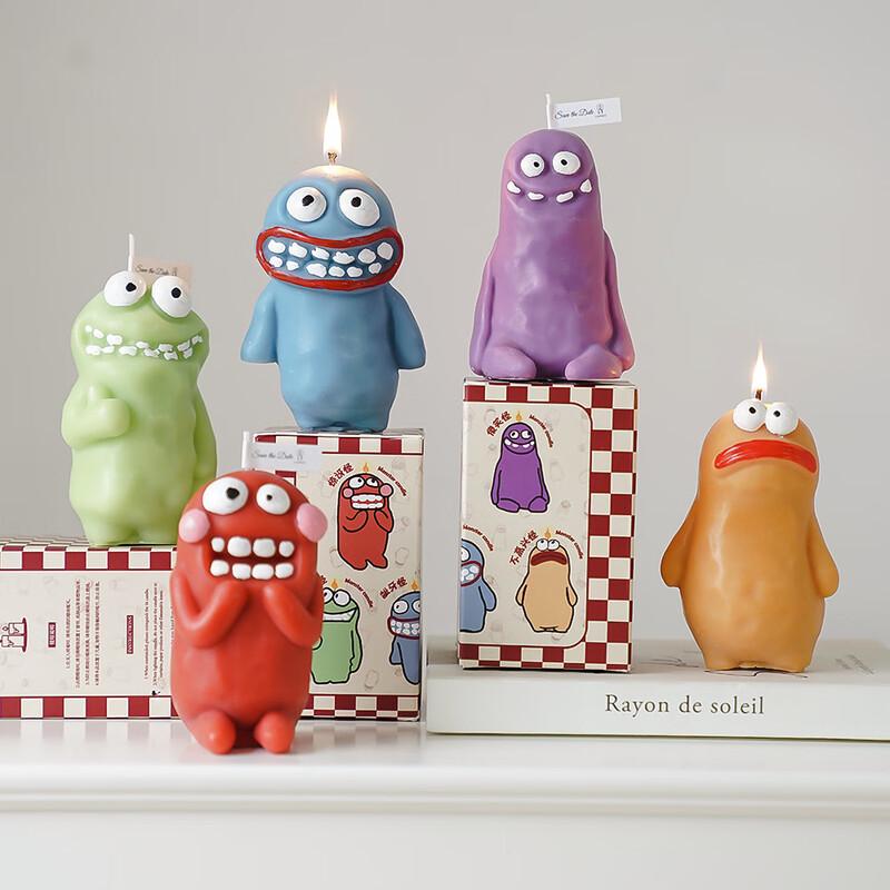 Gurede Mud Monster Scented Candle Set
Gurede Mud Monster Scented Candle Set