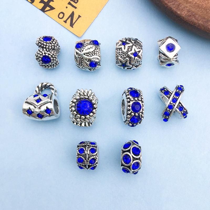 Random Mix: 10 Royal Blue Rhinestone Alloy Large Hole Spacer Beads for Bracelets & Necklaces
Random Mix: 10 Royal Blue Rhinestone Alloy Large Hole Spacer Beads for Bracelets & Necklaces