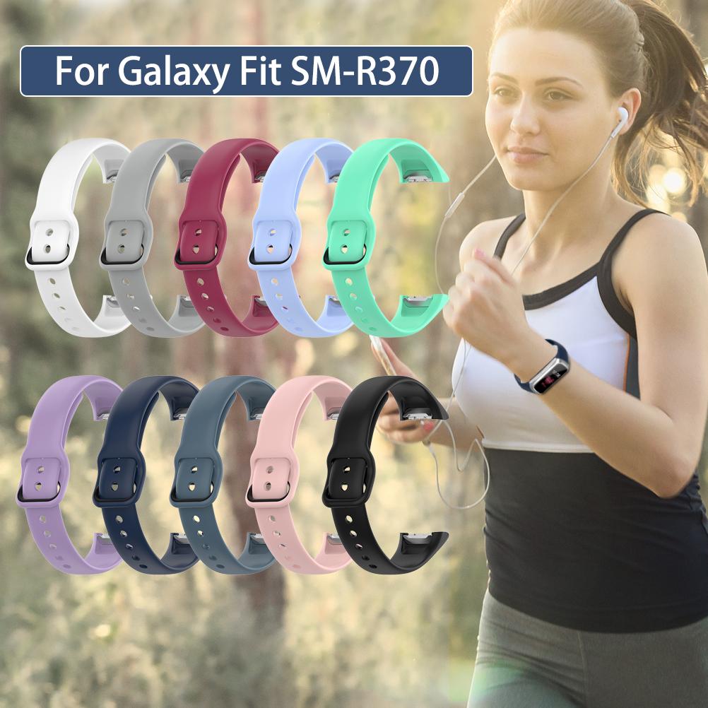 Silicone Watch Band Strap Replacement Wrist Band Strap for Samsung Galaxy Fit SM R370 Smart Bracelet
Silicone Watch Band Strap Replacement Wrist Band Strap for Samsung Galaxy Fit SM R370 Smart Bracelet