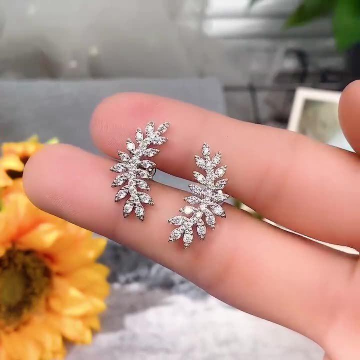 European & American Styled Moissanite Leaf Earrings - Trendy 925 Sterling Silver for Women розового золота
European & American Styled Moissanite Leaf Earrings - Trendy 925 Sterling Silver for Women розового золота