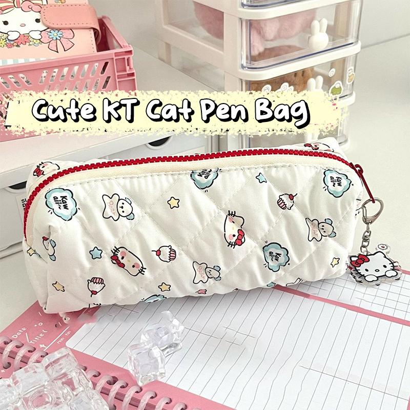 Мультяшная сумка для карандашей Hello Kitty, симпатичная большая емкость, пенал для карандашей Kt Cat, косметичка, коробка для хранения канцелярских принадлежностей, школьные принадлежности
Мультяшная сумка для карандашей Hello Kitty, симпатичная большая емкость, пенал для карандашей Kt Cat, косметичка, коробка для хранения канцелярских принадлежностей, школьные принадлежности
