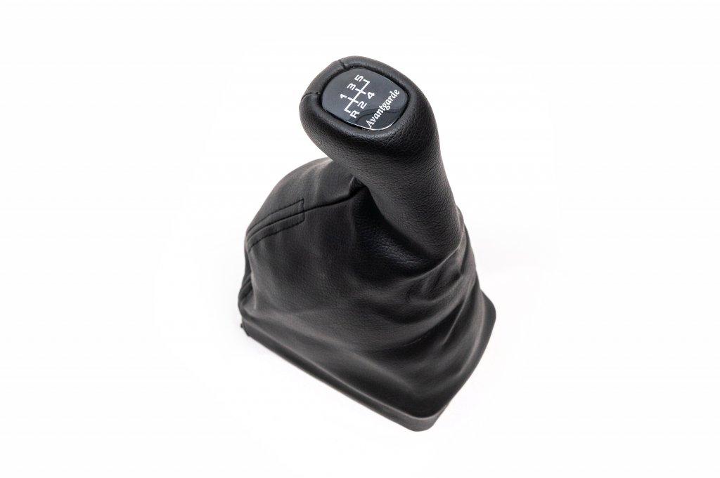 Чохол КПП-2025 ручка Avantgard (шкірзам) для Mercedes C-class W202 1993-2001 рр.
Чохол КПП-2025 ручка Avantgard (шкірзам) для Mercedes C-class W202 1993-2001 рр.