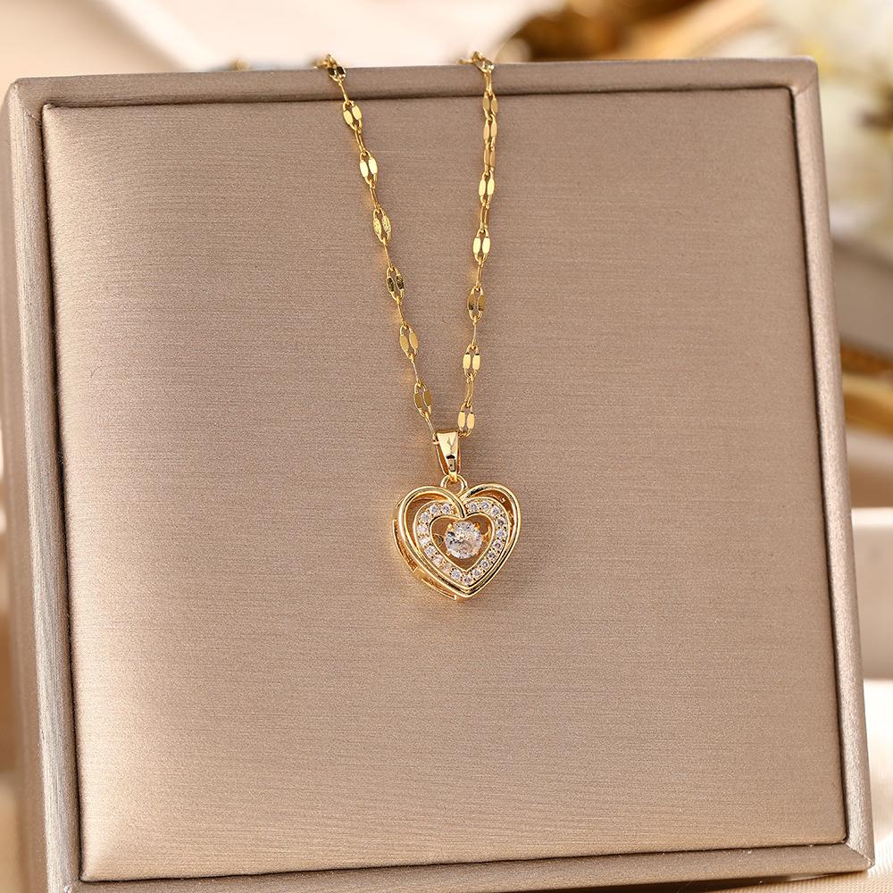 New Arrival Inlay Zircon Double Hearts Pendant Necklace Stainless Steel Do Not Fade Clavicle Chain for Women Sweet Jewelry Gifts золотой
New Arrival Inlay Zircon Double Hearts Pendant Necklace Stainless Steel Do Not Fade Clavicle Chain for Women Sweet Jewelry Gifts золотой
