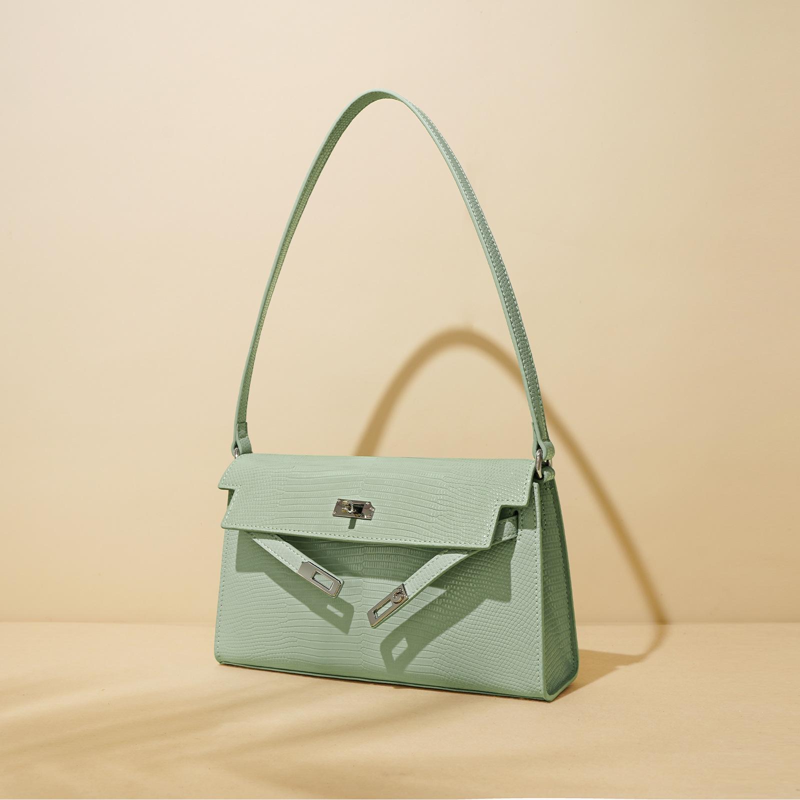 Underarm Leather Women s Bag New Fashion High-end Single Shoulder Messenger Bag какао коричневий колір
Underarm Leather Women s Bag New Fashion High-end Single Shoulder Messenger Bag какао коричневий колір