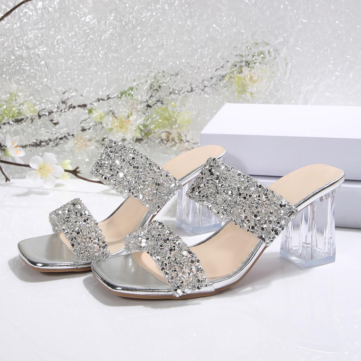 Fashion Women s Large Size Slippers 35-43 New Square Head Transparent Thick with 7.3 Cm Rhinestone Fashion Crystal Sandals High Heels 43
Fashion Women s Large Size Slippers 35-43 New Square Head Transparent Thick with 7.3 Cm Rhinestone Fashion Crystal Sandals High Heels 43