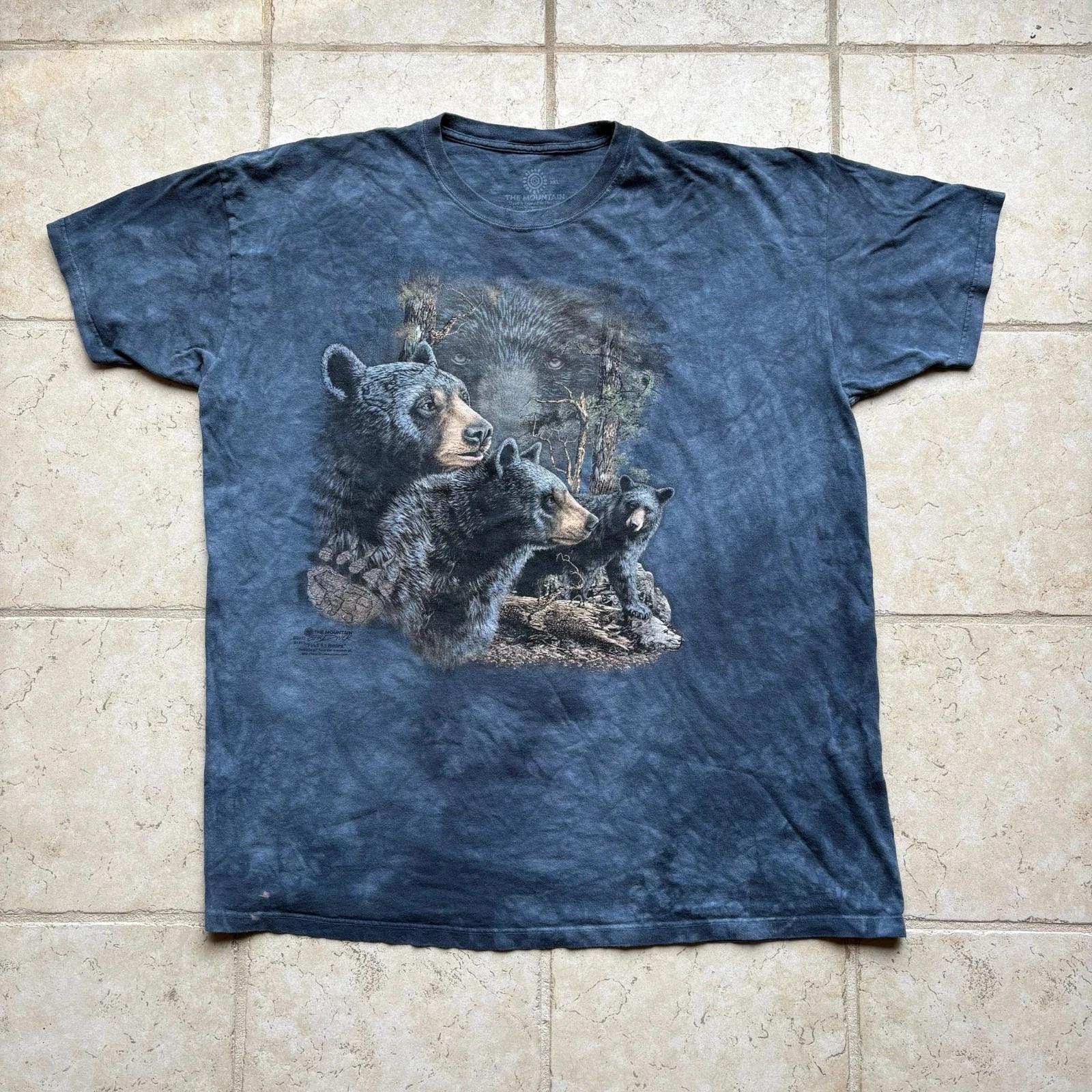 Y2K / Vintage The Mountain Bears Graphic Tee Blue Tie Dye Nature Shirt Size XXL 3XL
Y2K / Vintage The Mountain Bears Graphic Tee Blue Tie Dye Nature Shirt Size XXL 3XL