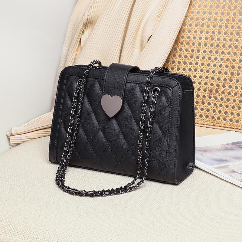 Bag Women s New Leather Women s Bag Crossbody Bag Portable Underarm Bag Rhombus Shoulder Chain Bag
Bag Women s New Leather Women s Bag Crossbody Bag Portable Underarm Bag Rhombus Shoulder Chain Bag