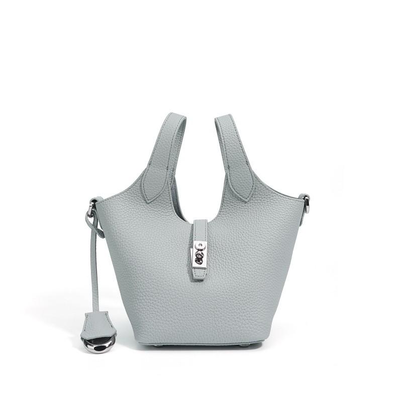 Handbag Simple Commuting Style Niche Fashion Versatile Top Layer Cowhide Women s Bag Daily Single Shoulder Armpit 13x15x15cm светло-серый
Handbag Simple Commuting Style Niche Fashion Versatile Top Layer Cowhide Women s Bag Daily Single Shoulder Armpit 13x15x15cm светло-серый