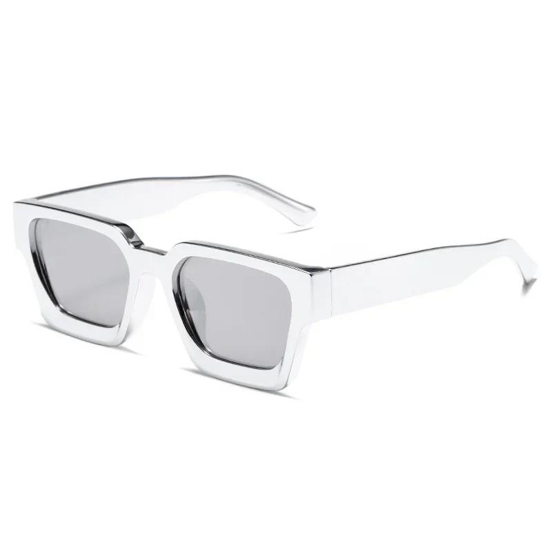 European American Unisex Design Sun Glasses Men s Women s Fashion Style Rainbow Versatile Sun Eyeglasses Trend UV Protection Designer Sun Eyewear
European American Unisex Design Sun Glasses Men s Women s Fashion Style Rainbow Versatile Sun Eyeglasses Trend UV Protection Designer Sun Eyewear