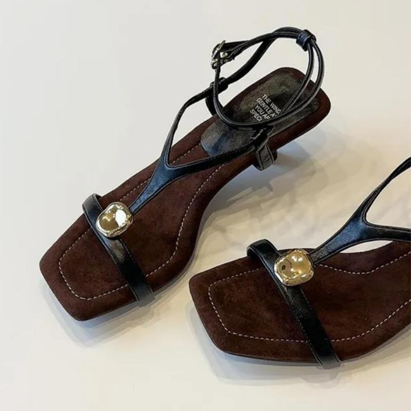 Летние босоножки на высоком каблуке, модные женские туфли-лодочки с ремешком на пряжке, 2025 новинка, женская обувь с узкими ремешками, босоножки-гладиаторы с обмоткой вокруг щиколотки 38 чёрный
Летние босоножки на высоком каблуке, модные женские туфли-лодочки с ремешком на пряжке, 2025 новинка, женская обувь с узкими ремешками, босоножки-гладиаторы с обмоткой вокруг щиколотки 38 чёрный