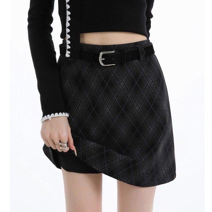 Women s Retro High Waist A-line Wool Plaid Skirt - Winter Hip-Hugging Short Style Large: 145-175cm, 109-118kg
Women s Retro High Waist A-line Wool Plaid Skirt - Winter Hip-Hugging Short Style Large: 145-175cm, 109-118kg