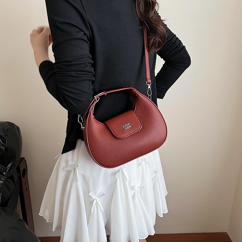 Retro small bag women 2025 new hand carry crescent bag crossbody bag one shoulder underarm dumpling bag
Retro small bag women 2025 new hand carry crescent bag crossbody bag one shoulder underarm dumpling bag