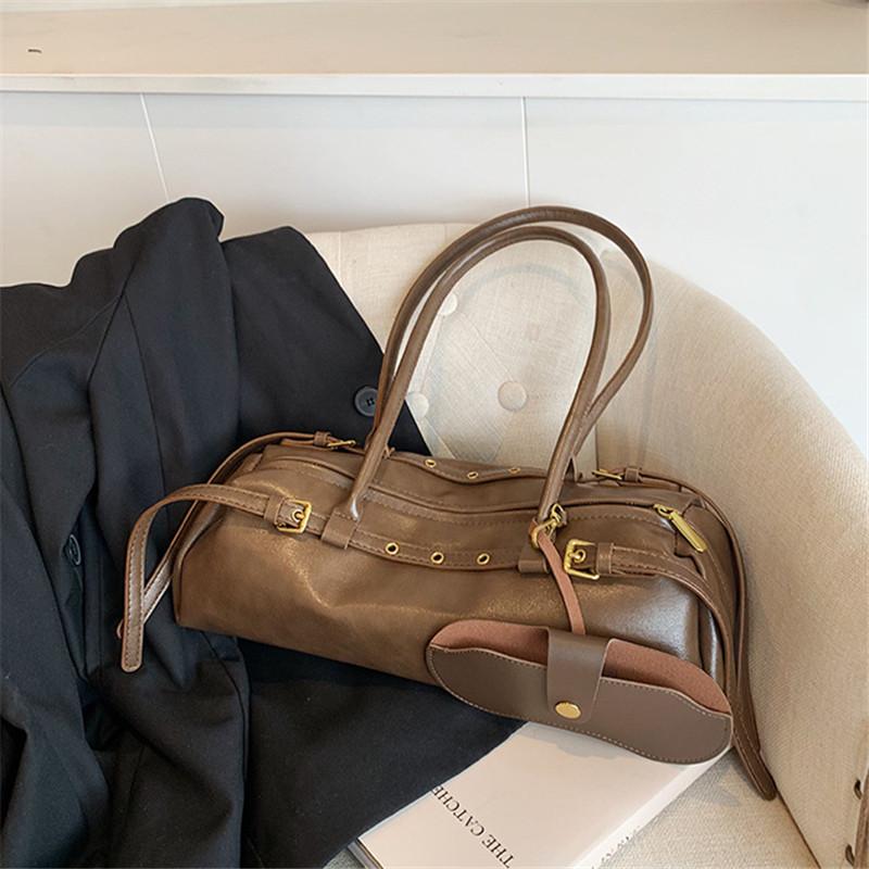 Daily Use Soft Leather Tote Bag, Texture Handbags Shoulder Armpit Women s Bag, Luxury Large Capacity Handbag with Small Pouch коричневий
Daily Use Soft Leather Tote Bag, Texture Handbags Shoulder Armpit Women s Bag, Luxury Large Capacity Handbag with Small Pouch коричневий