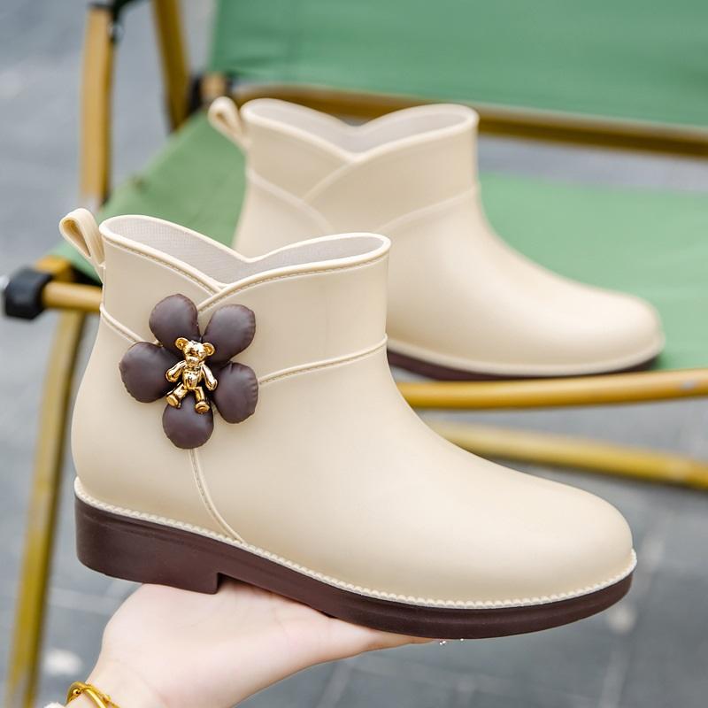 Женские модные уличные нескользящие короткие резиновые сапоги и водная обувь 41 покинуть белый
Женские модные уличные нескользящие короткие резиновые сапоги и водная обувь 41 покинуть белый