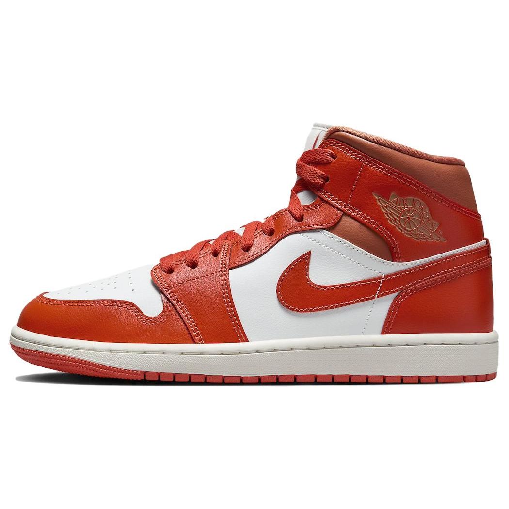 Кроссовки женские Air Jordan 1 Mid Cosmic Clay оранжевые Summit-белые янтарно-коричневые BQ6472-108 36
Кроссовки женские Air Jordan 1 Mid Cosmic Clay оранжевые Summit-белые янтарно-коричневые BQ6472-108 36