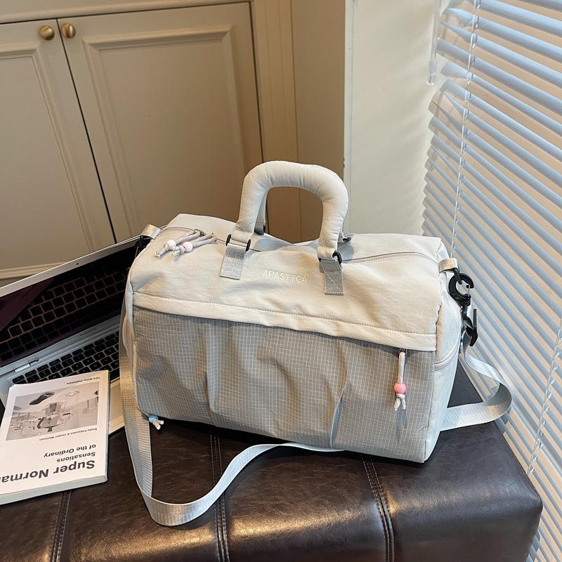 Large Capacity Short-Distance Travel Bag, Light Hand-Held Travel Luggage Storage Bag, Business Travel Boarding Bag, Women S Sports Fitness Bag серый
Large Capacity Short-Distance Travel Bag, Light Hand-Held Travel Luggage Storage Bag, Business Travel Boarding Bag, Women S Sports Fitness Bag серый