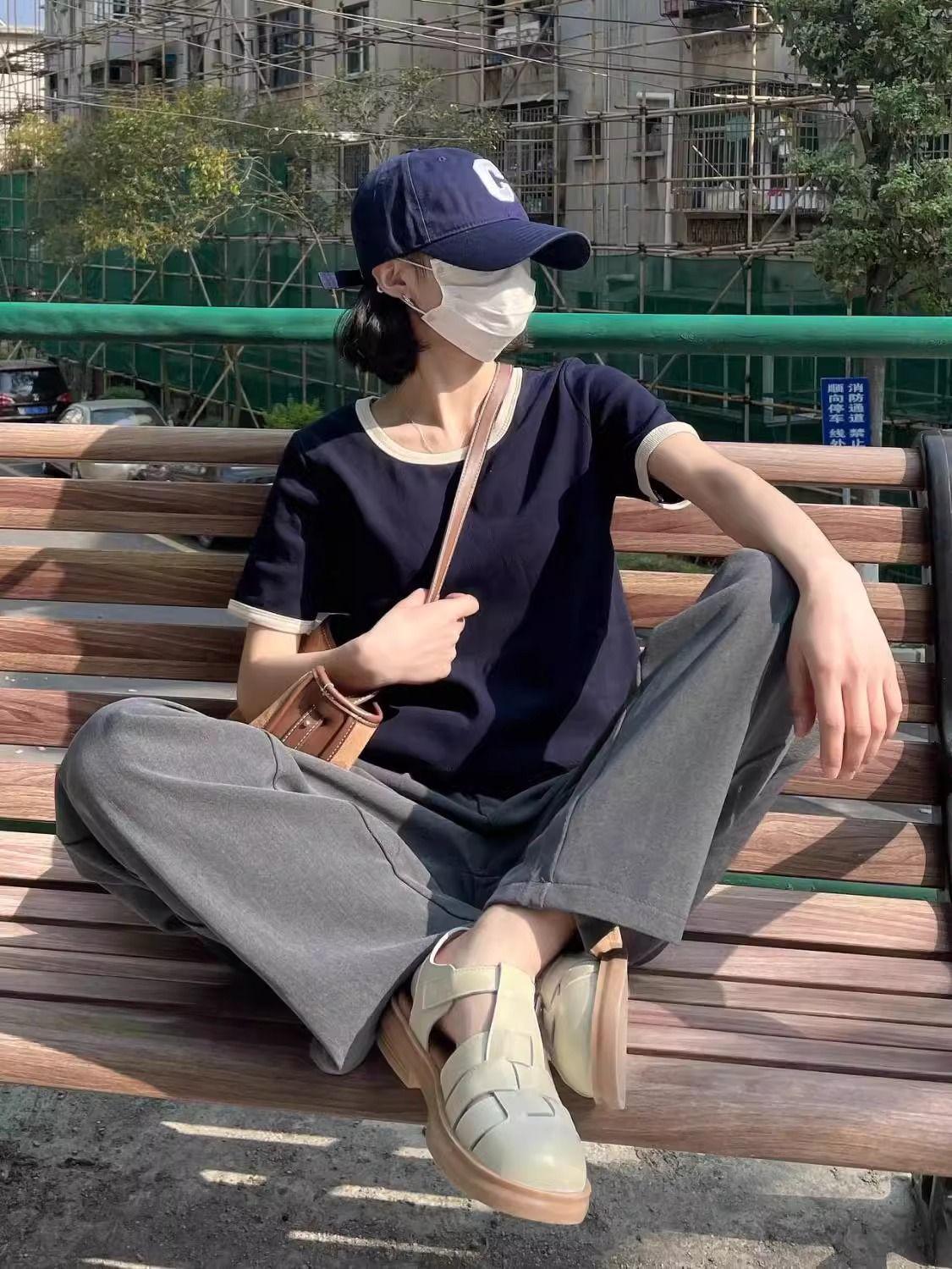 Острая девчонка, цветной блок, футболка женская облегающего кроя с коротким рукавом и U-образным вырезом Large темно-синий
Острая девчонка, цветной блок, футболка женская облегающего кроя с коротким рукавом и U-образным вырезом Large темно-синий