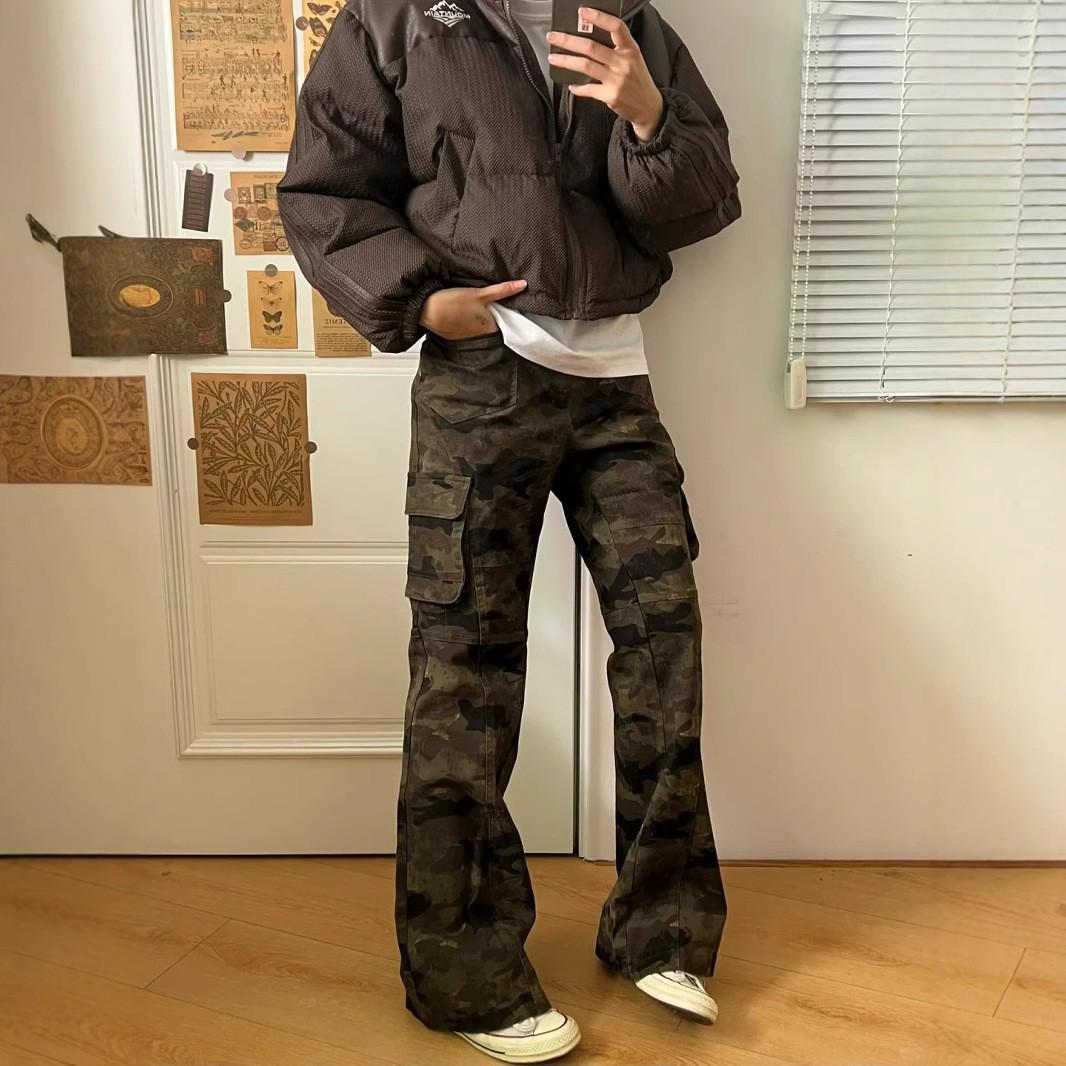 Men s Camouflage Slim Fit Cargo Pants with Multi-Pocket Straight Leg and Comfortable Micro Flare Design Small камуфляжний
Men s Camouflage Slim Fit Cargo Pants with Multi-Pocket Straight Leg and Comfortable Micro Flare Design Small камуфляжний