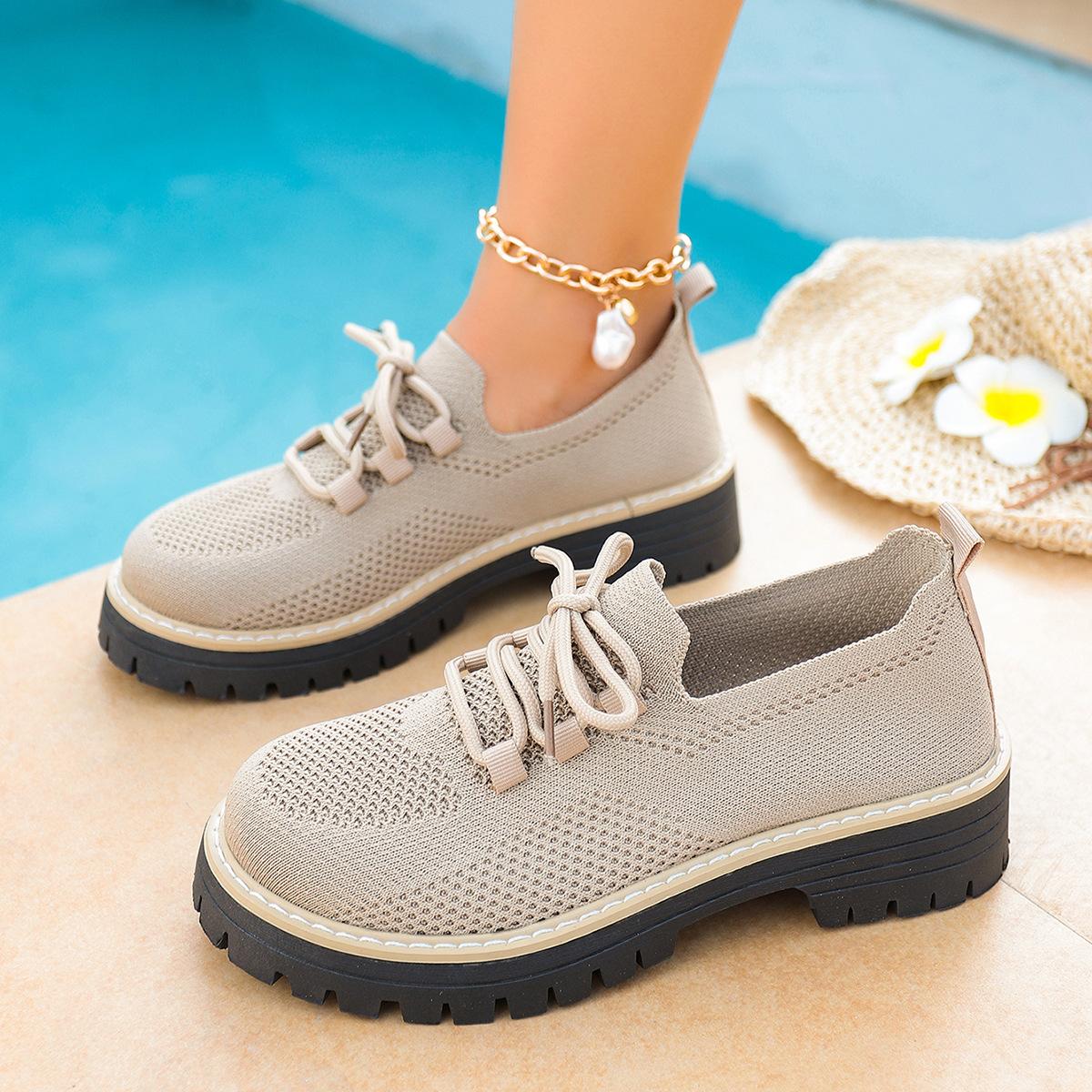 Versatile, this fashionable and good-looking European, American and large-size women s shoes are soft and comfortable. 43
Versatile, this fashionable and good-looking European, American and large-size women s shoes are soft and comfortable. 43
