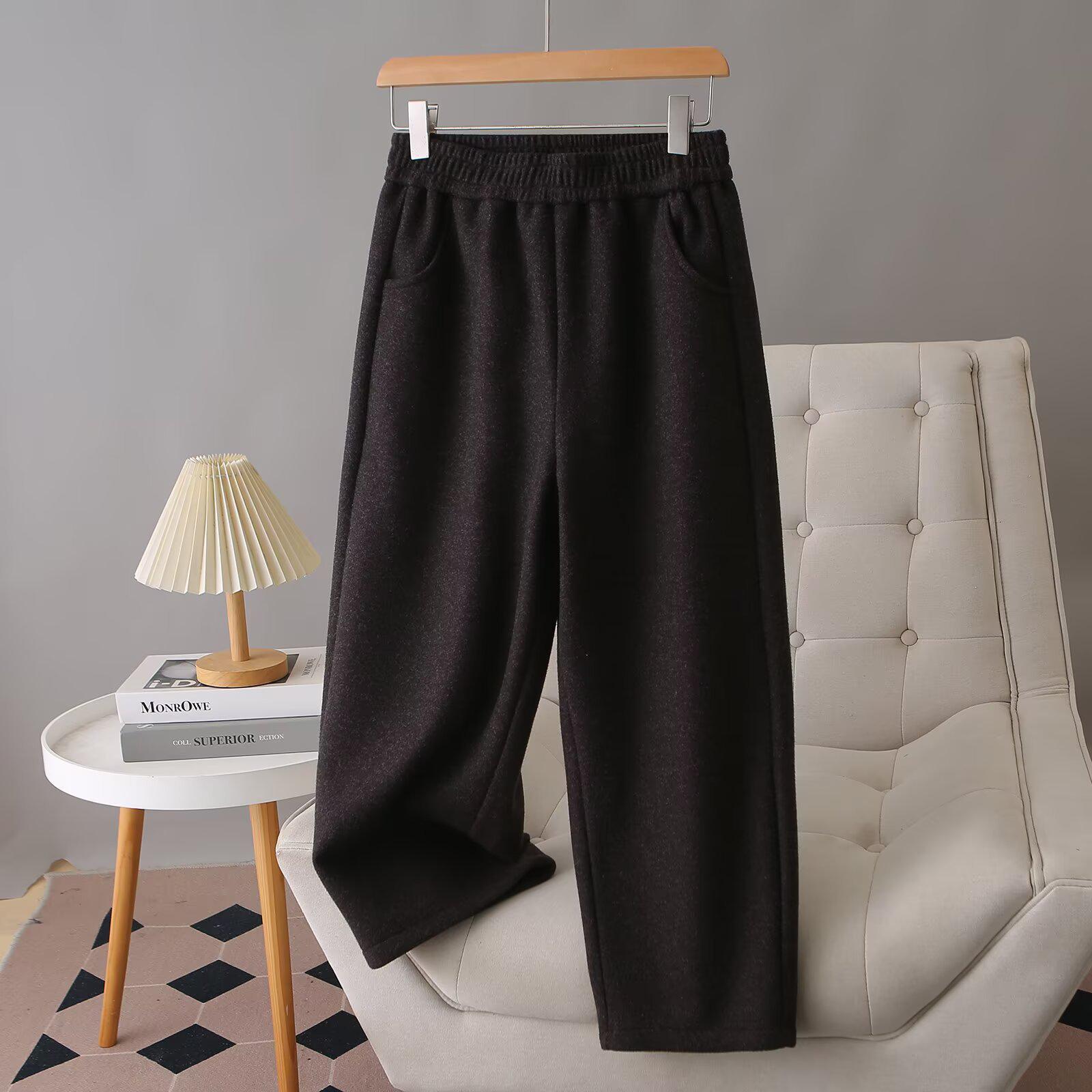 2025 Autumn/Winter Plus Size High-Waisted Woolen Grandma Pants - Slimming Cropped Trousers for Women 026 XL
2025 Autumn/Winter Plus Size High-Waisted Woolen Grandma Pants - Slimming Cropped Trousers for Women 026 XL