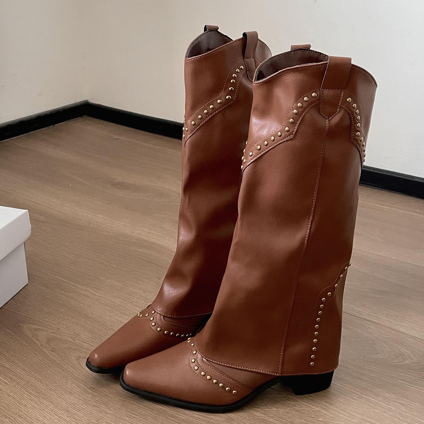 Queen Fan retro thick-heeled boots children s boots 2025 new autumn heightening with skirt pointed trouser boots 35 коричневый
Queen Fan retro thick-heeled boots children s boots 2025 new autumn heightening with skirt pointed trouser boots 35 коричневый