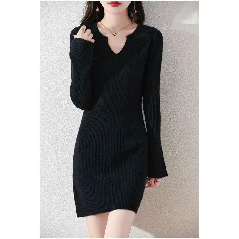 Women s Slim Fit V-Neck Sweater Dress - Autumn/Winter Ribbed Solid Color Mid-Length Skirt XL: 63-68kg чёрный
Women s Slim Fit V-Neck Sweater Dress - Autumn/Winter Ribbed Solid Color Mid-Length Skirt XL: 63-68kg чёрный