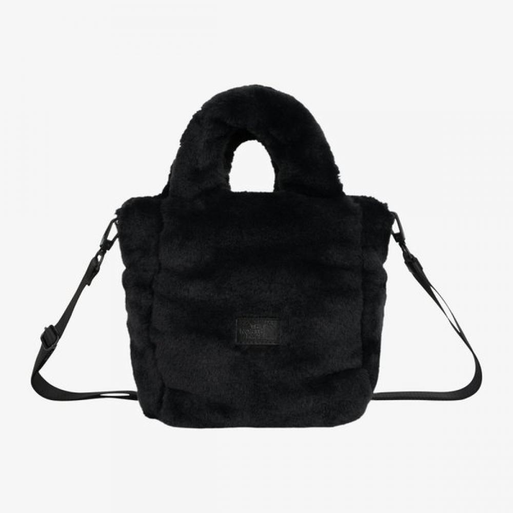 The North Face Nn2pr69j White Label Plumpy Tote Mini Fur Real Black REAL BLACK/ONE
The North Face Nn2pr69j White Label Plumpy Tote Mini Fur Real Black REAL BLACK/ONE