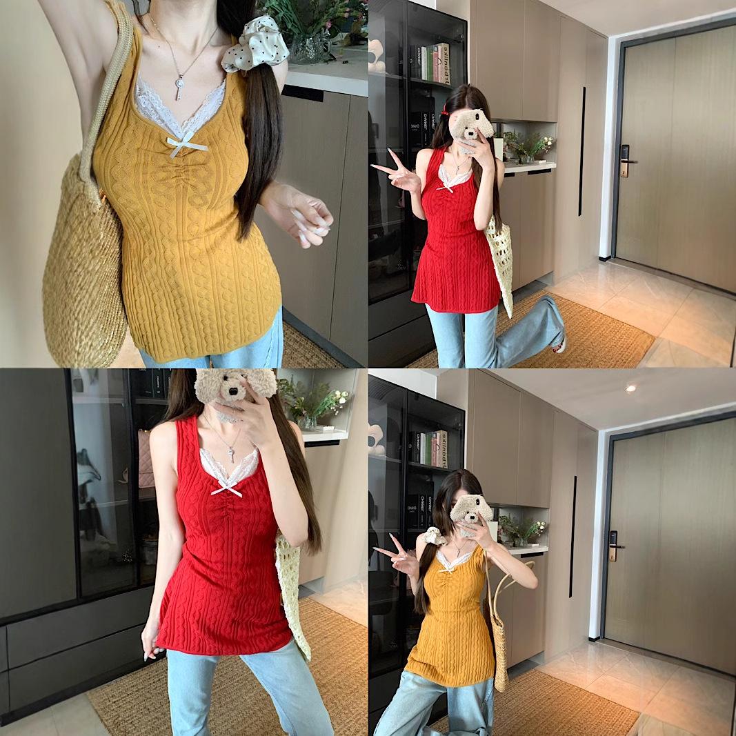 Korean Style Lace Knit Slim-Fit Vest Blouse for Women - Summer Casual Solid Color Pullover One Size (suitable for up to 125 lbs) красный
Korean Style Lace Knit Slim-Fit Vest Blouse for Women - Summer Casual Solid Color Pullover One Size (suitable for up to 125 lbs) красный