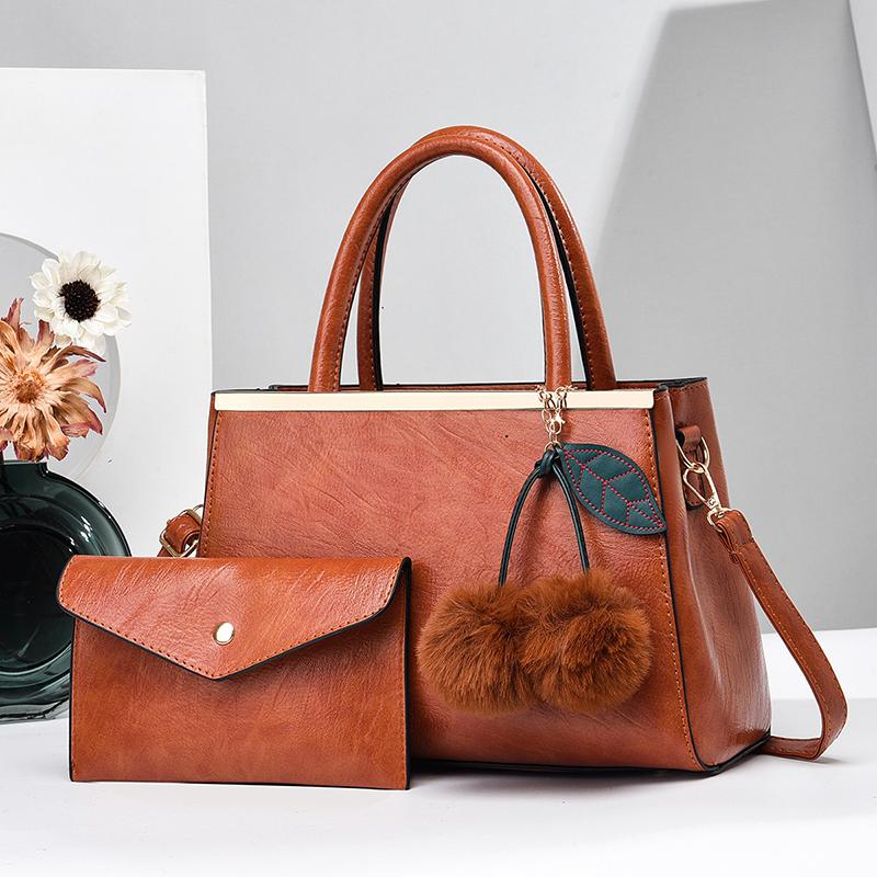 2025 New Two-piece Tote and Pouch Set Large-capacity Multi-layer Fine Texture Solid Color Handbag Daily Commuter Pom-pom Pendant Shoulder Bag хакі
2025 New Two-piece Tote and Pouch Set Large-capacity Multi-layer Fine Texture Solid Color Handbag Daily Commuter Pom-pom Pendant Shoulder Bag хакі