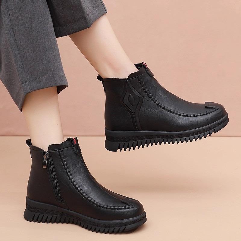 Зимние хлопковые туфли для новых мам, средней высоты на плоской подошве, нескользящие, зимние ботинки, полусапожки на меху для среднего и пожилого возраста, кожаная обувь для пожилых 38 чёрный
Зимние хлопковые туфли для новых мам, средней высоты на плоской подошве, нескользящие, зимние ботинки, полусапожки на меху для среднего и пожилого возраста, кожаная обувь для пожилых 38 чёрный