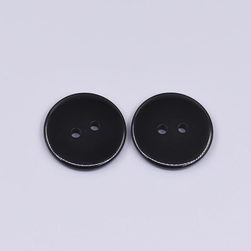 Черно-белые пуговицы из смолы для униформы: Универсально подходит для рабочей одежды и поварских курток
Черно-белые пуговицы из смолы для униформы: Универсально подходит для рабочей одежды и поварских курток