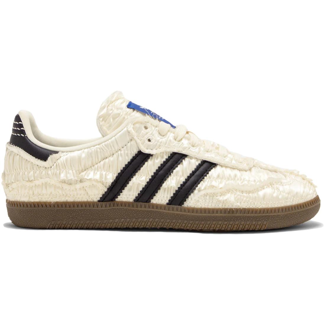 Кроссовки adidas Samba Reverie от Caroline Hú CLOT Верх из белого текстурированного шелка(JQ4748) 36
Кроссовки adidas Samba Reverie от Caroline Hú CLOT Верх из белого текстурированного шелка(JQ4748) 36