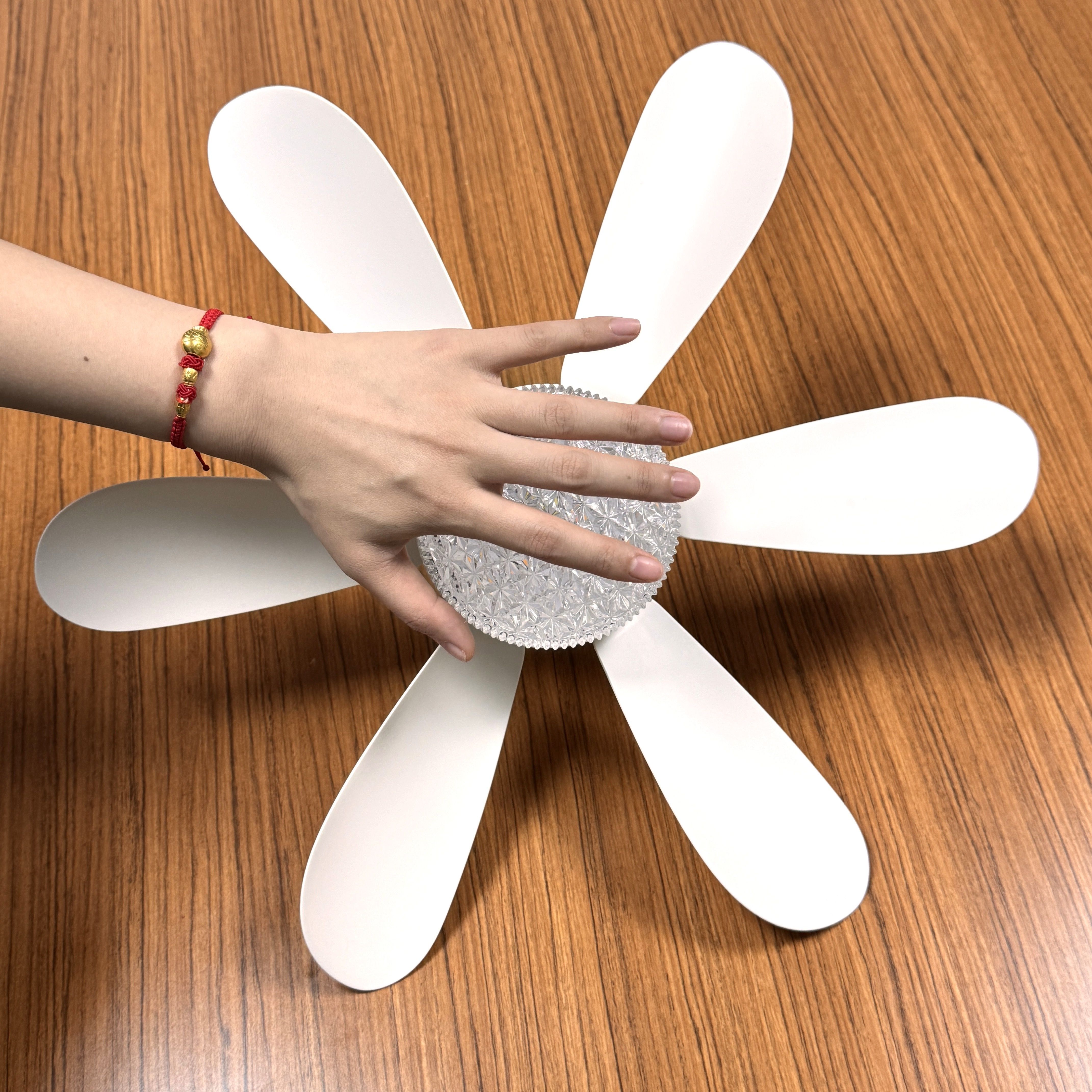 1 упаковка, 30 Вт/40 Вт, небольшой ввинчивающийся вентилятор E27 с подсветкой и пультом дистанционного управления, плавное затемнение, 3-скоростная регулировка скорости ветра, подходит для спален, гостиных,
1 упаковка, 30 Вт/40 Вт, небольшой ввинчивающийся вентилятор E27 с подсветкой и пультом дистанционного управления, плавное затемнение, 3-скоростная регулировка скорости ветра, подходит для спален, гостиных,