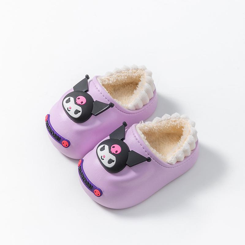 Зимние водонепроницаемые нескользящие плюшевые хлопковые тапочки Sanrio для детей с закрытой пяткой Size 150 (Length ~13cm)
Зимние водонепроницаемые нескользящие плюшевые хлопковые тапочки Sanrio для детей с закрытой пяткой Size 150 (Length ~13cm)