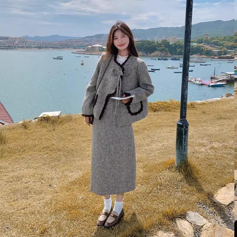 Gray Elegant Suit Skirt Set for Women - Autumn/Winter High-End, Stylish Two-Piece Outfit Small сірий колір
Gray Elegant Suit Skirt Set for Women - Autumn/Winter High-End, Stylish Two-Piece Outfit Small сірий колір