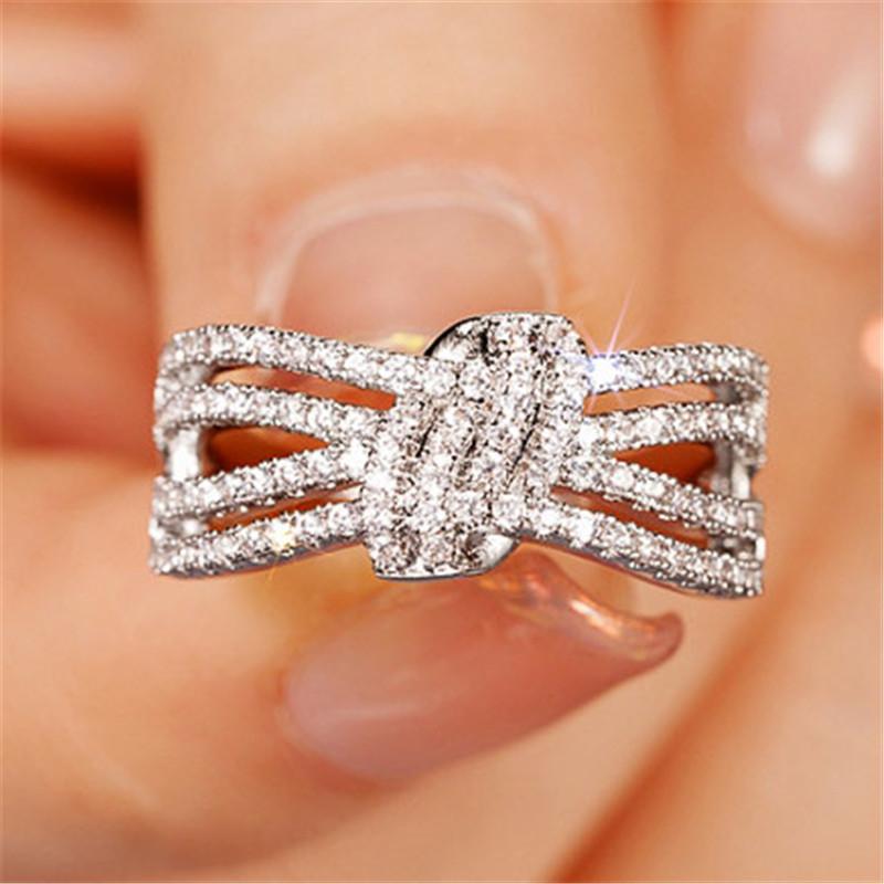 Кольца из стерлингового серебра для женщин, блестящие обручальные кольца с кубическим цирконием, аксессуары для вечеринок, женские украшения 9
Кольца из стерлингового серебра для женщин, блестящие обручальные кольца с кубическим цирконием, аксессуары для вечеринок, женские украшения 9
