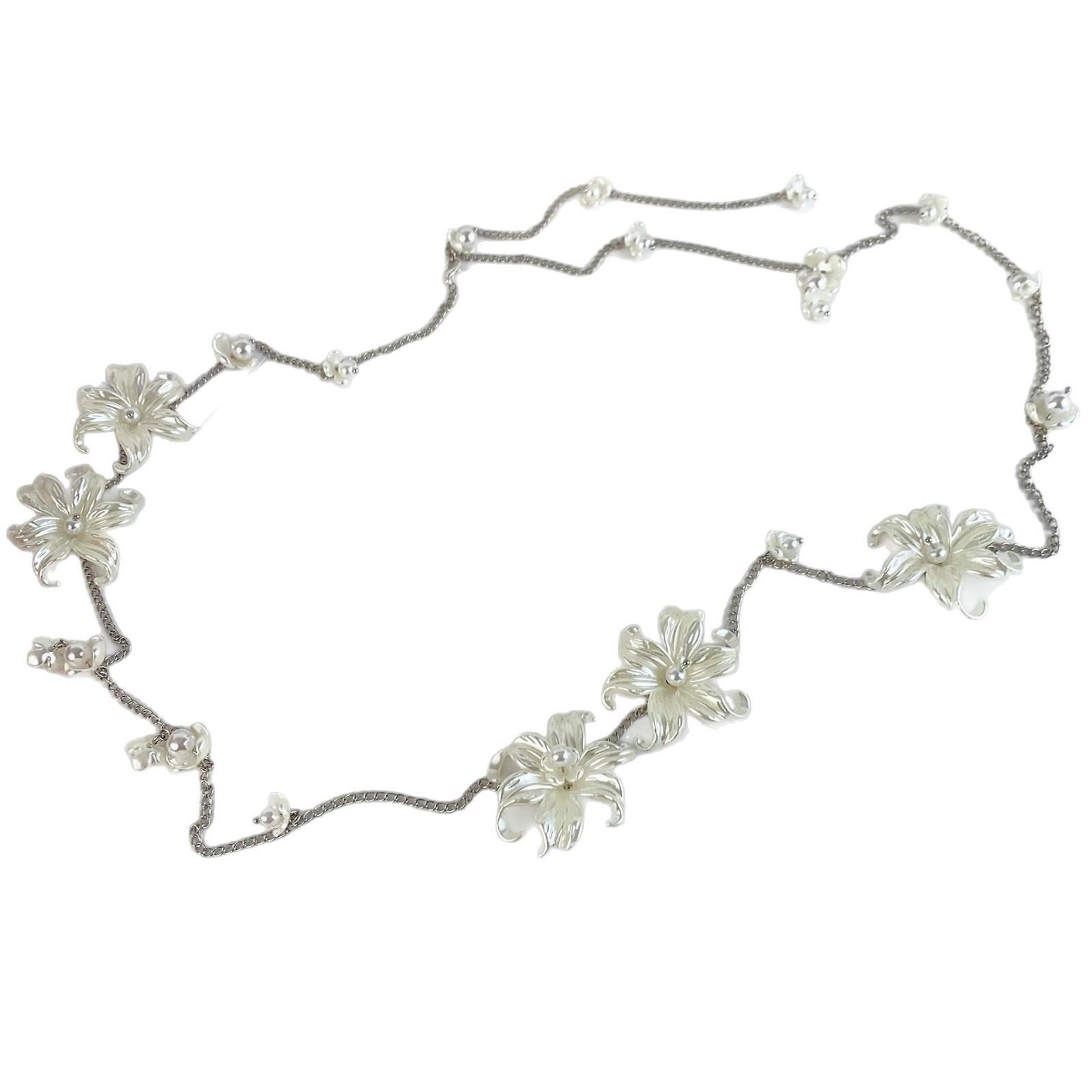 Flower pearl fringed necklace, a multi-purpose sweet and cool Spice Girl thin waist chain, niche design versatile accessories
Flower pearl fringed necklace, a multi-purpose sweet and cool Spice Girl thin waist chain, niche design versatile accessories