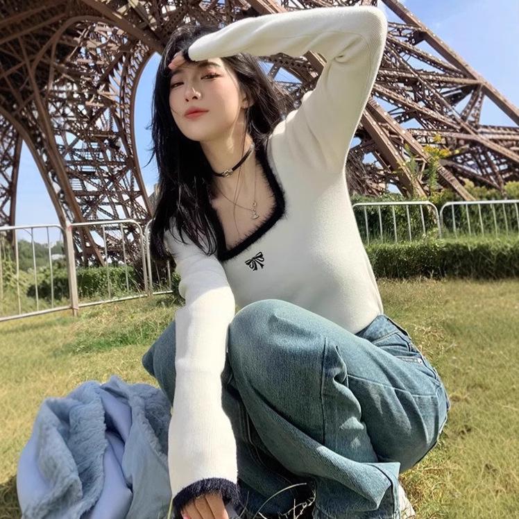 White Fairy Knitted Sweater - Women s High-End Autumn/Winter Base Layer One Size (80-115 jin)
White Fairy Knitted Sweater - Women s High-End Autumn/Winter Base Layer One Size (80-115 jin)