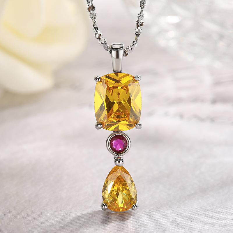 Ювелирное ожерелье Медная цепочка Двухцветный драгоценный камень Цепочка на ключицу Чувство дизайна Женская партия
Ювелирное ожерелье Медная цепочка Двухцветный драгоценный камень Цепочка на ключицу Чувство дизайна Женская партия