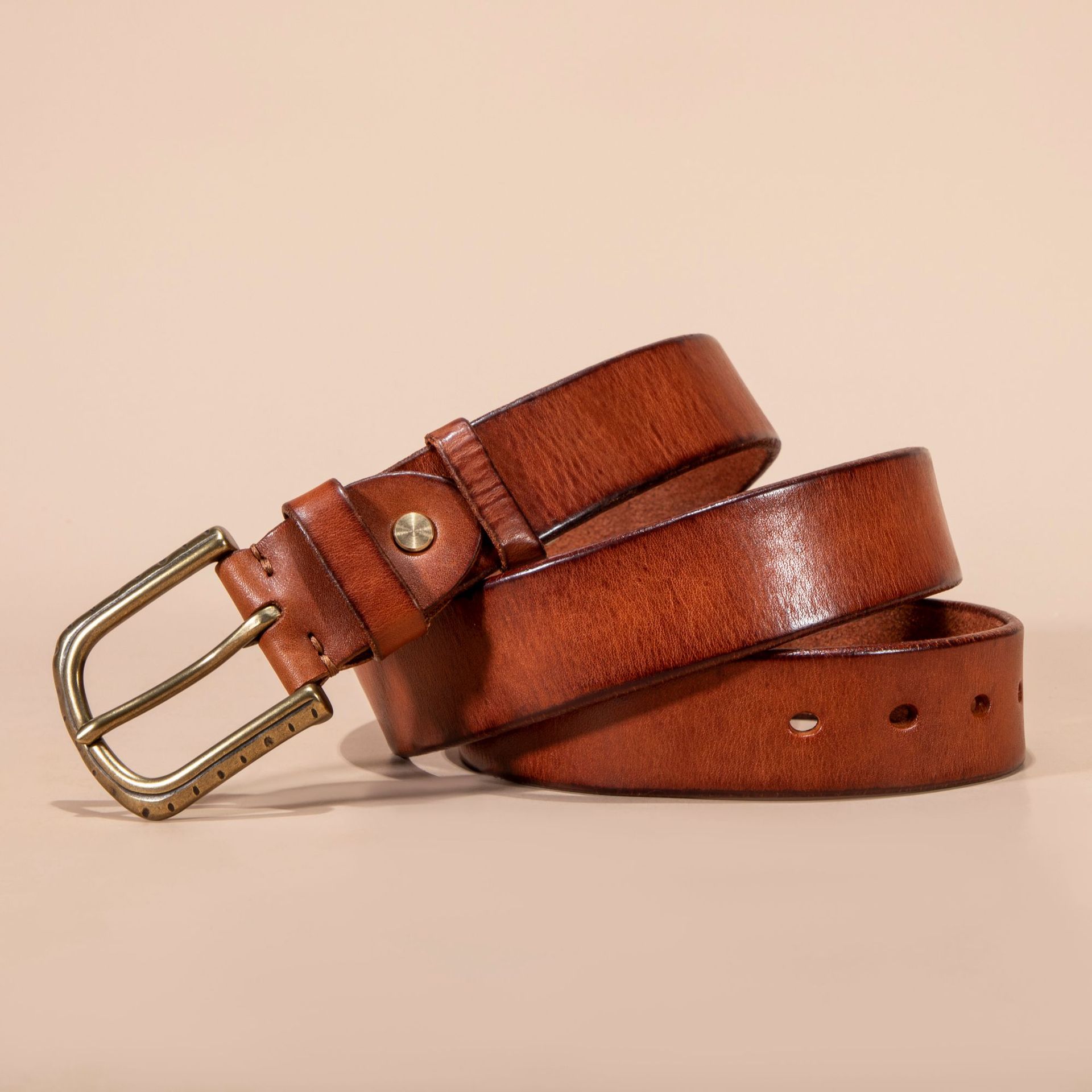 Ремень ручной работы из натуральной кожи, ретро-ремень из натуральной коровьей кожи с пряжкой для мужского комбинезона 110cm-130cm верблюд
Ремень ручной работы из натуральной кожи, ретро-ремень из натуральной коровьей кожи с пряжкой для мужского комбинезона 110cm-130cm верблюд