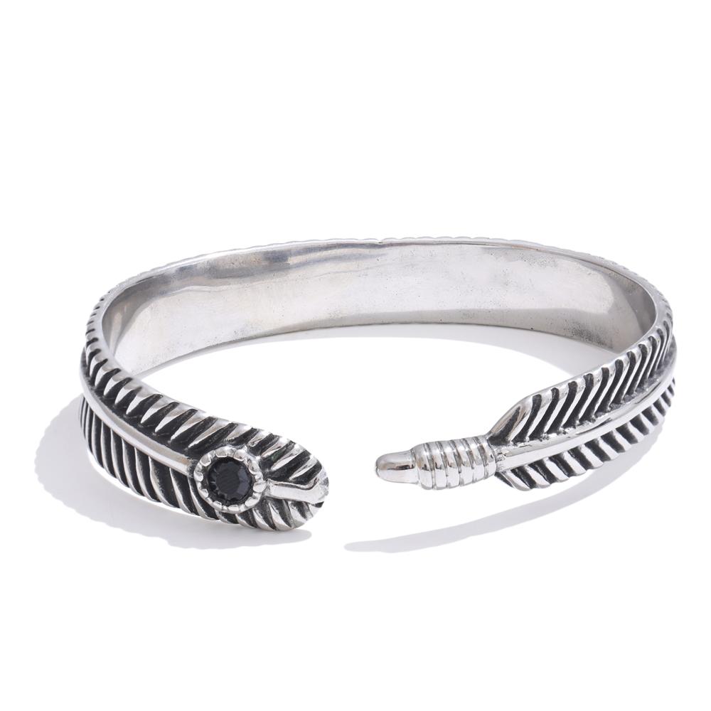 Yhpup 69mm Stainless Steel Feather Vintage Silver Color Men Bracelet Bangle Waterproof Metal Fashion Statement Wrist Jewelry
Yhpup 69mm Stainless Steel Feather Vintage Silver Color Men Bracelet Bangle Waterproof Metal Fashion Statement Wrist Jewelry