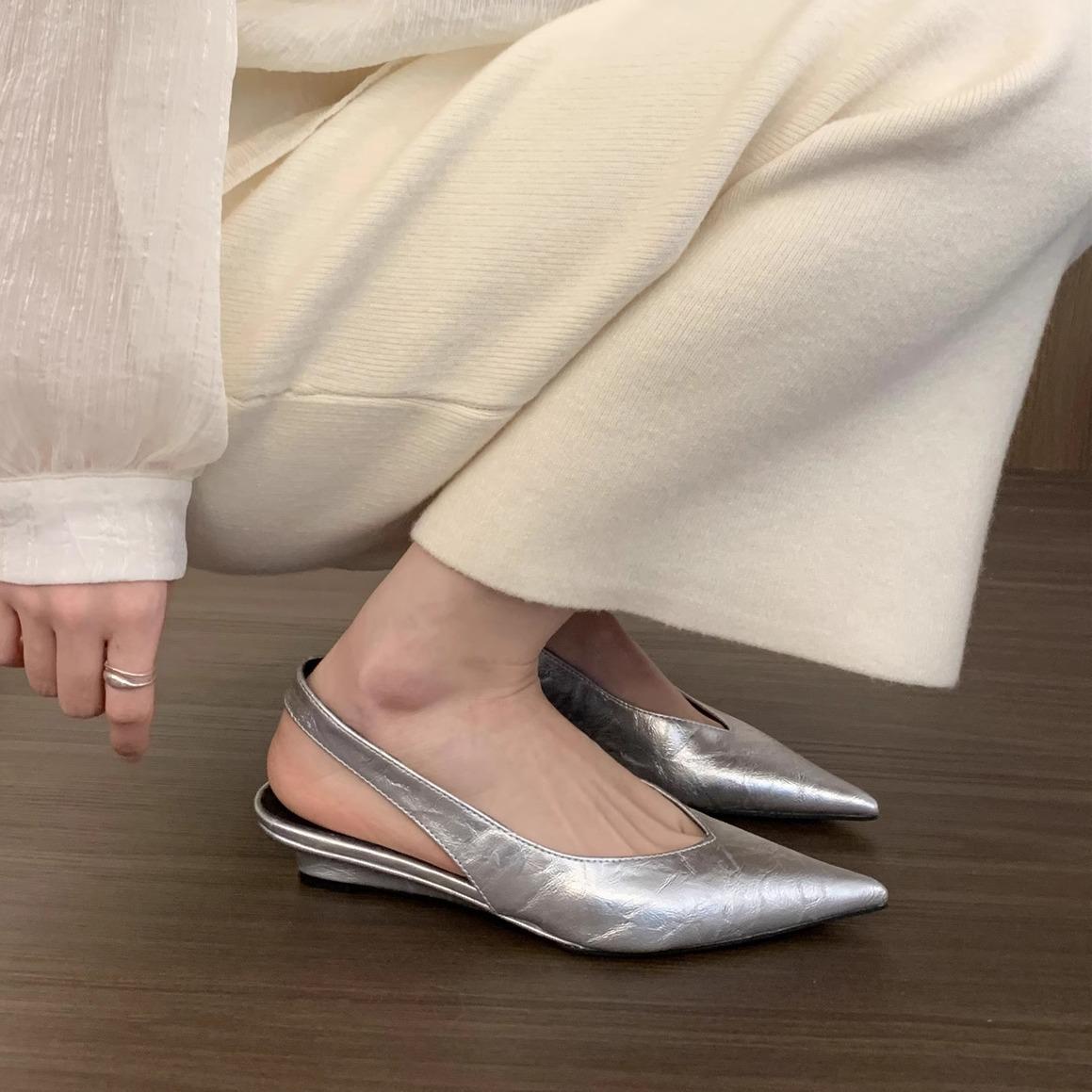 Temperament Wedge Heel Pointed Back Empty Shoes Baotou Sandals Women s Gentle Shoes 40 леопард друку кольору
Temperament Wedge Heel Pointed Back Empty Shoes Baotou Sandals Women s Gentle Shoes 40 леопард друку кольору