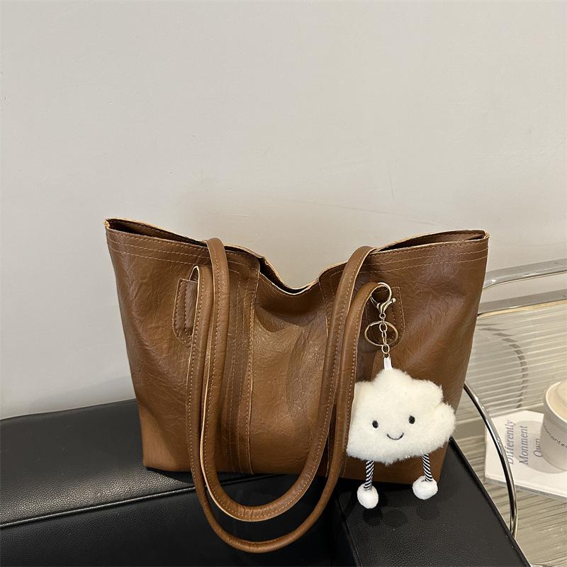 Premium large-capacity bag versatile new 2025 fashion textured bag women s shoulder portable tote bag
Premium large-capacity bag versatile new 2025 fashion textured bag women s shoulder portable tote bag