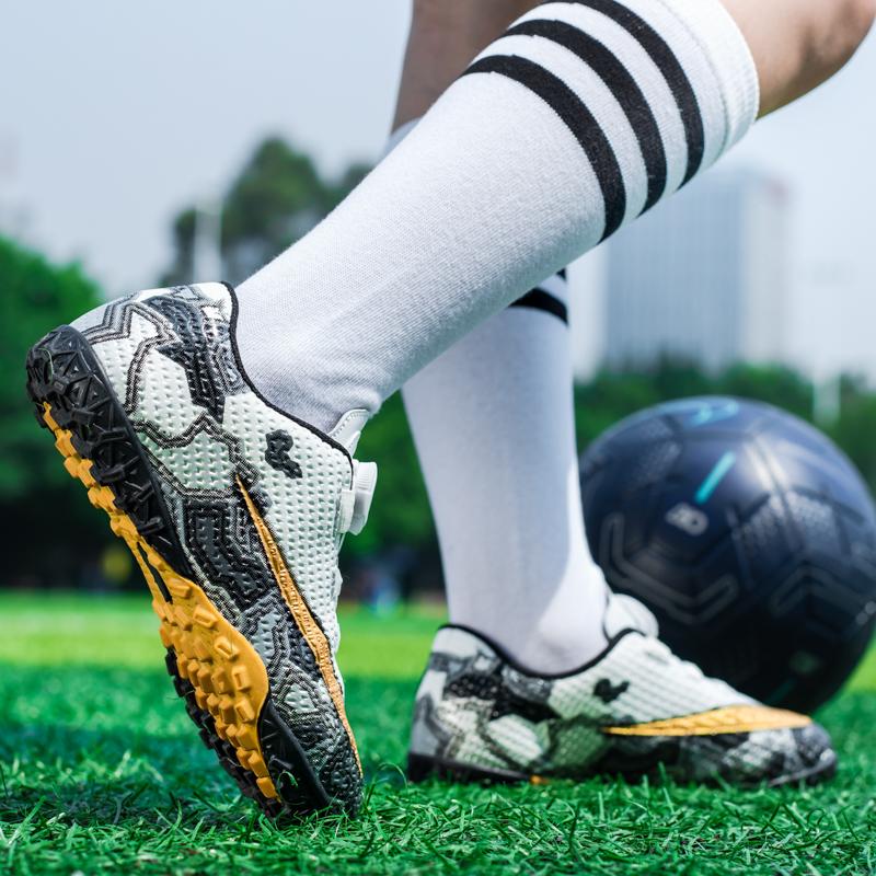 Children s football shoes 2025 summer new girls professional training sports shoes tf broken nails in older children breathable girls 31 синий
Children s football shoes 2025 summer new girls professional training sports shoes tf broken nails in older children breathable girls 31 синий