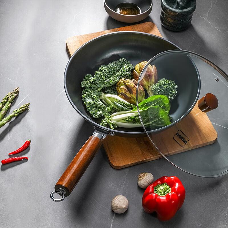 Hermande 32cm Refined Iron Uncoated Wok
Hermande 32cm Refined Iron Uncoated Wok