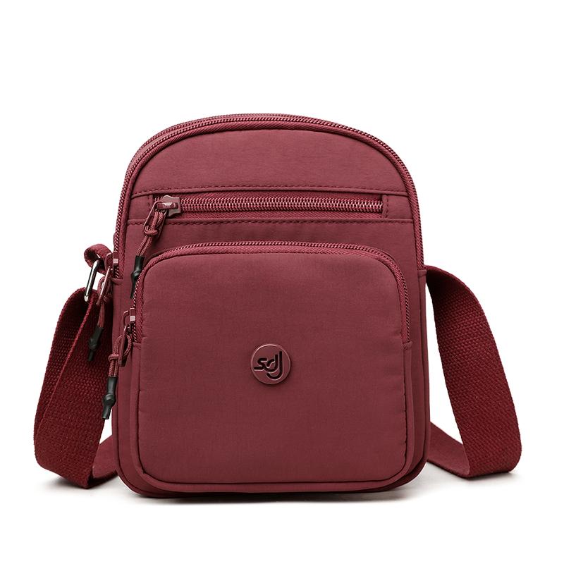 Жіноча сумка сумка через плече легка нейлонова багатошарова сумка сумка на плече червоний
Жіноча сумка сумка через плече легка нейлонова багатошарова сумка сумка на плече червоний