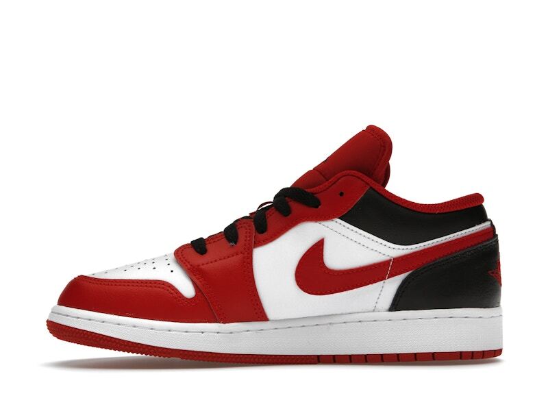 Jordan 1 Low Reverse Black Toe - 553560-163 38.5
Jordan 1 Low Reverse Black Toe - 553560-163 38.5
