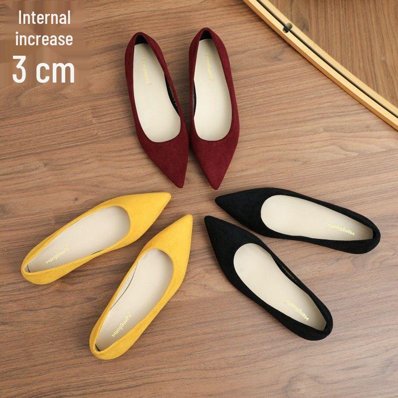 Жіночі туфлі на танкетці чорного кольору, загострений носок, низький каблук, у французькому стилі, зручні для весни та осені 40
Жіночі туфлі на танкетці чорного кольору, загострений носок, низький каблук, у французькому стилі, зручні для весни та осені 40